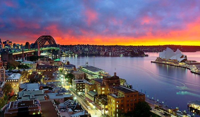 020.-Sydney-Harbour-Sunrise-Copyright-Mark-Gray