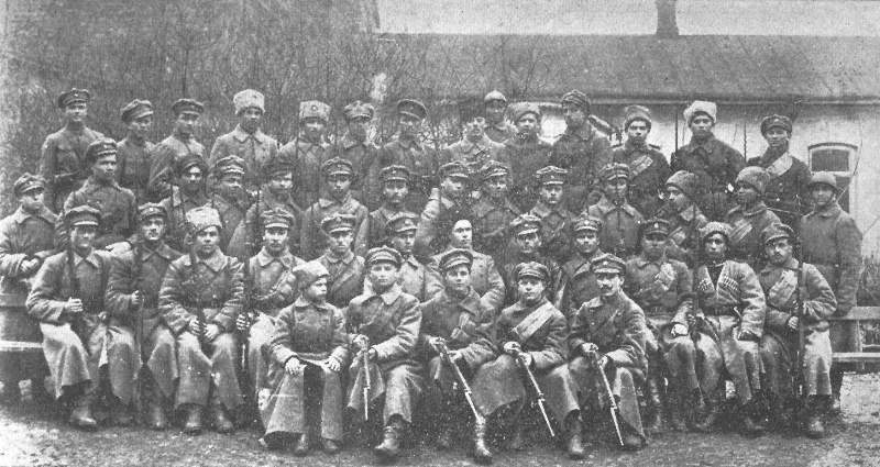 Сотня Січових Стрільців. поч. 1918 р. фото: vijsko.milua.org
