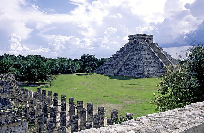 Чичен-Іца- древнє місто пірамід Майя (10)