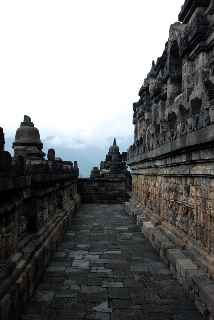 Містичний храм Боробудур. Найстаріший буддистський Храм у світі (6)