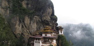 Чудова подорож в релігійні святині: Найвідоміші храми в Азії (Taktsang Dzong)