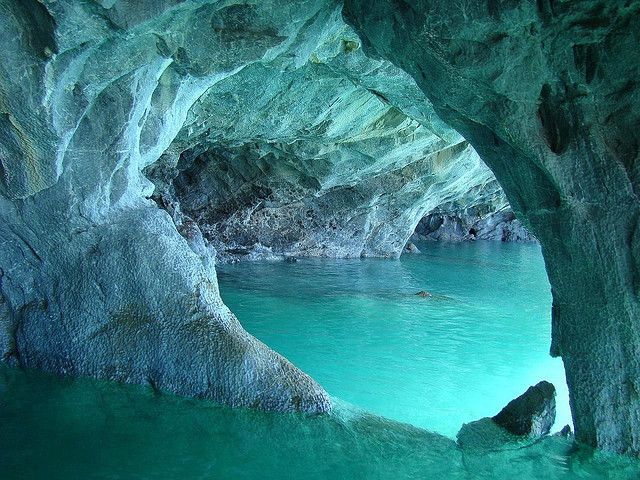 Мармурові печери Las Cavernas de Marmol озера Буенос-Айрес (8)