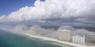 Дивна хвильова хмара на узбережжі Флориди (2)