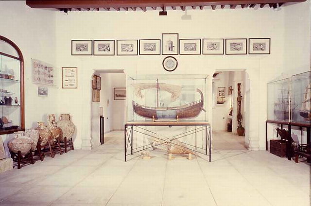 Музей Егейського моря на острові Міконос (4)