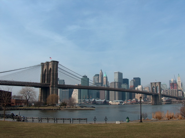 Бруклінський міст - один із символів Нью-Йорка (14)