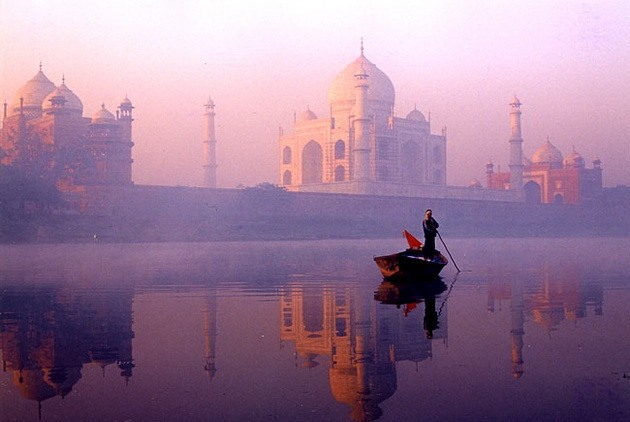 Тадж-Махал - «перлина Індії», «восьме диво світу», одна з найкрасивіших будівель у світі (2)