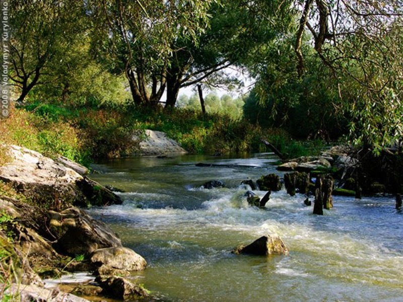 Річка Клевень  фото: Volodymyr Kurylenko