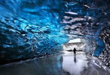 Сапфірові стіни крижаної печери Skaftafell - одна з визначних пам'яток Ісландії (6)