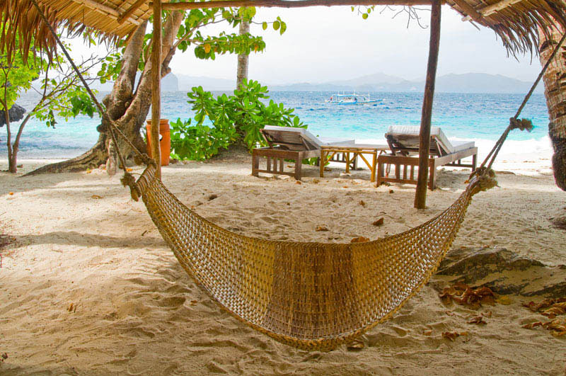 25 місць ідеальних для того, щоб полежати в гамаку (Нідо, Філіппіни.)