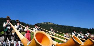 Фестиваль альпійських рогів (1)