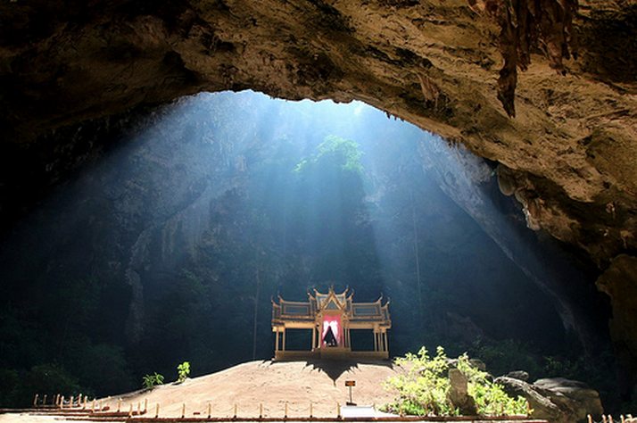 Печерний павільйон Кхао Сам Рой Ет (9)