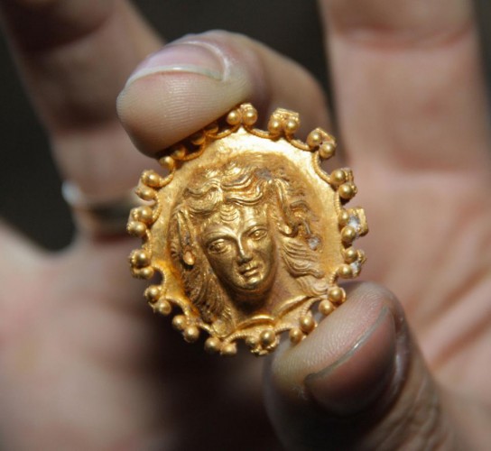 У Болгарії знайшли золото родини Олександра Македонського (4)