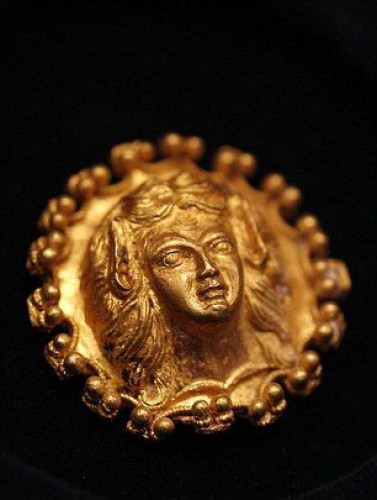 У Болгарії знайшли золото родини Олександра Македонського (3)