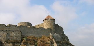 Старовинні міста-фортеці