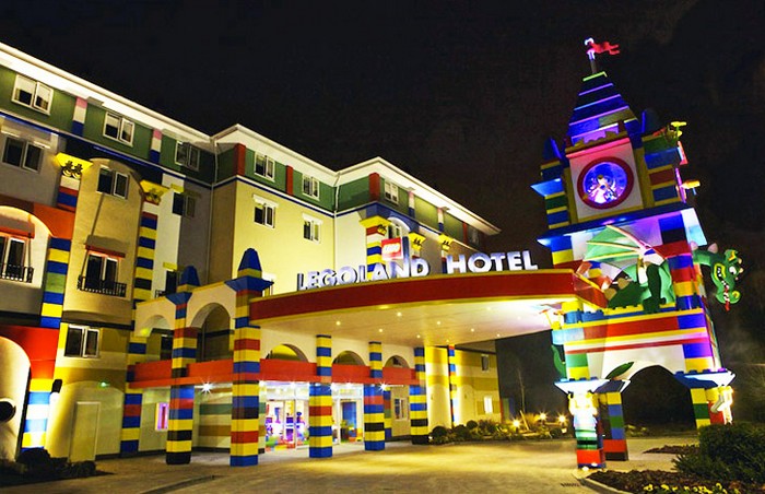 Legoland Hotel - готель в стилі відомого дитячого конструктора (1)