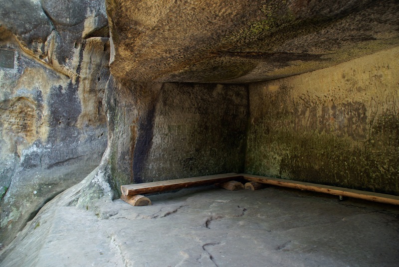 Скельно-печерний комплекс   Фото: Ігор Мелітка