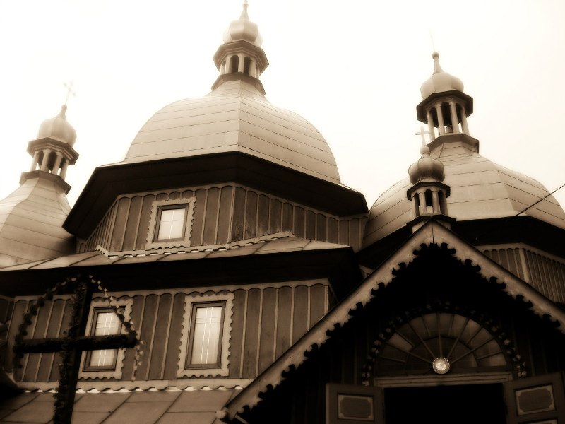 Церква Св. Миколая фото: Ірина Мельник
