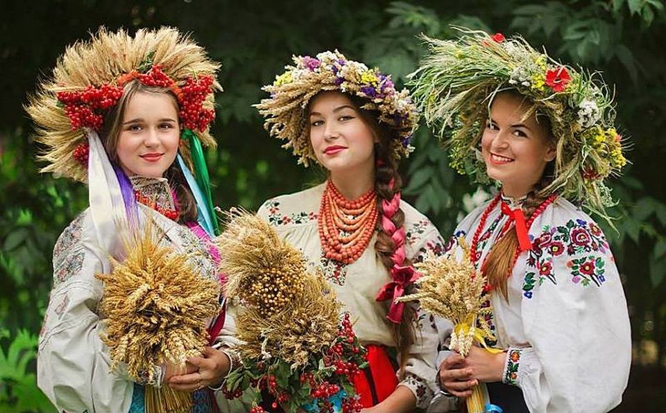 Український вінок — краса і традиції сплелись воєдино. Історія ...