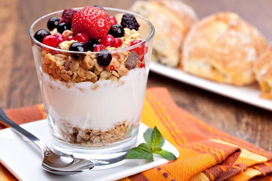 Як добре для здоров'я споживати йогурт на щодень?