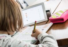 Стало відомо, як навчатимуть дітей на окупованих територіях