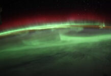 Полярні сяйва пробили дірку в озоновому шарі Землі діаметром близько 400 км