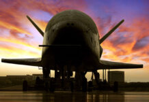 Від секретного китайського космоплана на орбіті відокремився невідомий об’єкт