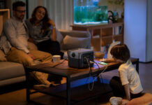 Три хвилі блекаутів: як українці змінюють домашню електрику після 2022, літа 2024‑го та осені 2025‑го