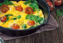 Омлет зі шпинатом: як зробити зелений сніданок улюбленим